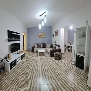  Hostal Scodrinon